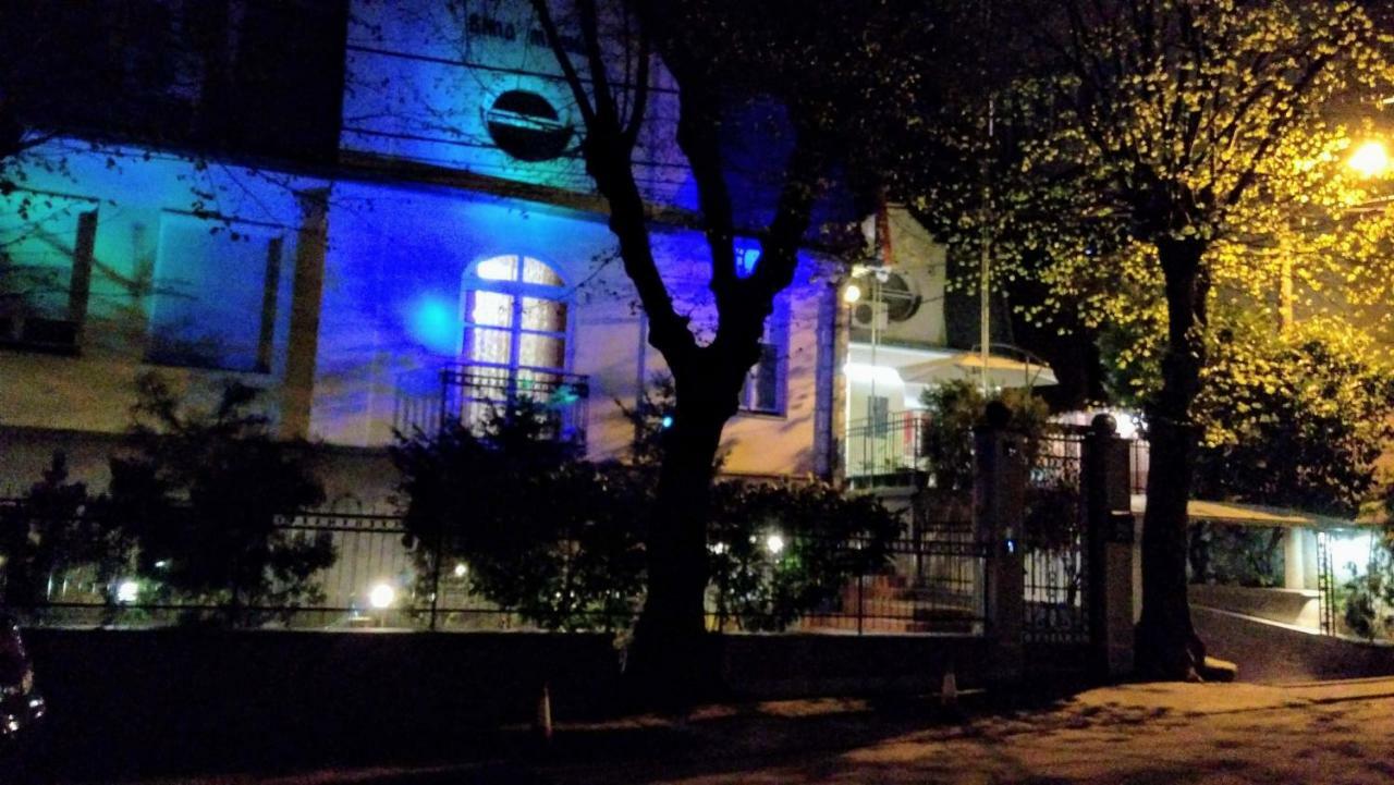 Resident Hill Resort Βελιγράδι Εξωτερικό φωτογραφία