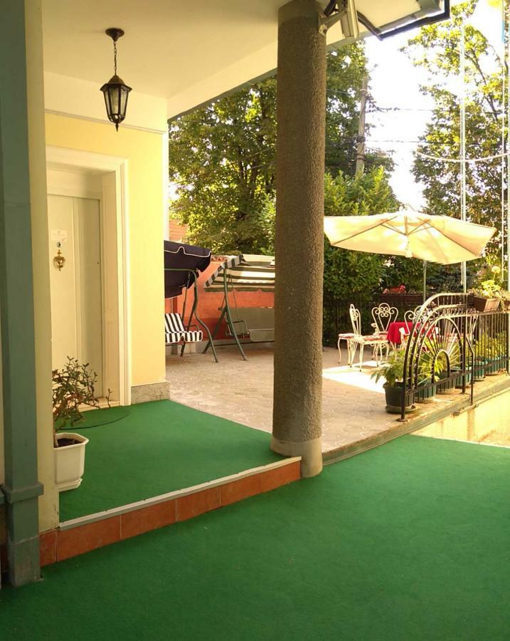 Resident Hill Resort Βελιγράδι Εξωτερικό φωτογραφία